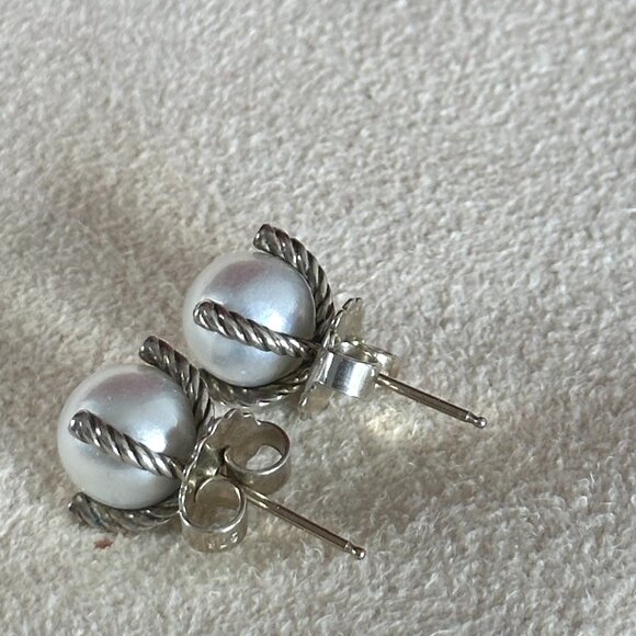 David Yurman Cable Pearl & Diamond Stud Earrings – Sterling Silver - Picture 8 of 11
